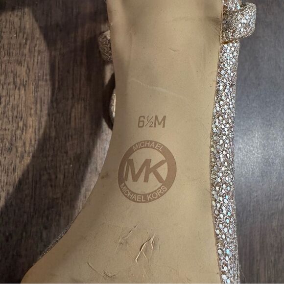 MICHAEL Michael Kors Gold Sparkly Strappy Heels Holiday Party New Years Eve 6.5 - Picture 10 of 10